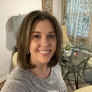 Meet your Posher, Nancy